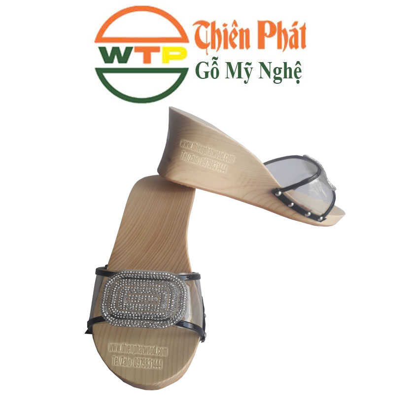 guốc mộc đế xuồng cao 7cm là từ gỗ thông tự nhiên